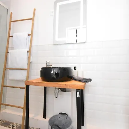 Appartement Chic Design - Hyper Centre - Tramway - Free Wifi - Lerelaisdodile12