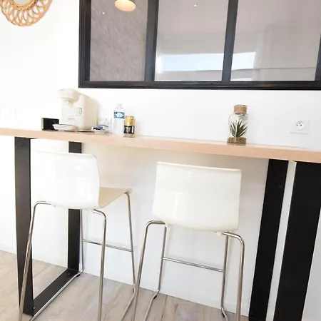 Chic Design - Hyper Centre - Tramway - Free Wifi - Lerelaisdodile12 Appartement
