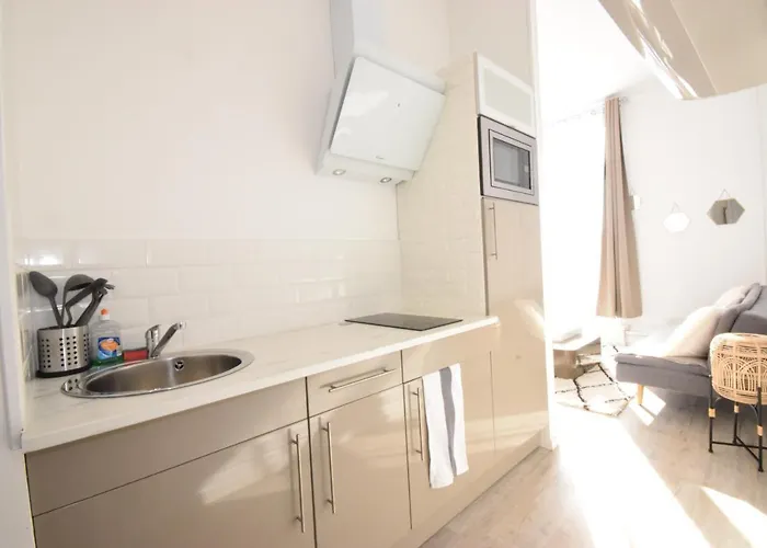 Chic Design - Hyper Centre - Tramway - Free Wifi - Lerelaisdodile12 Appartement Valenciennes
